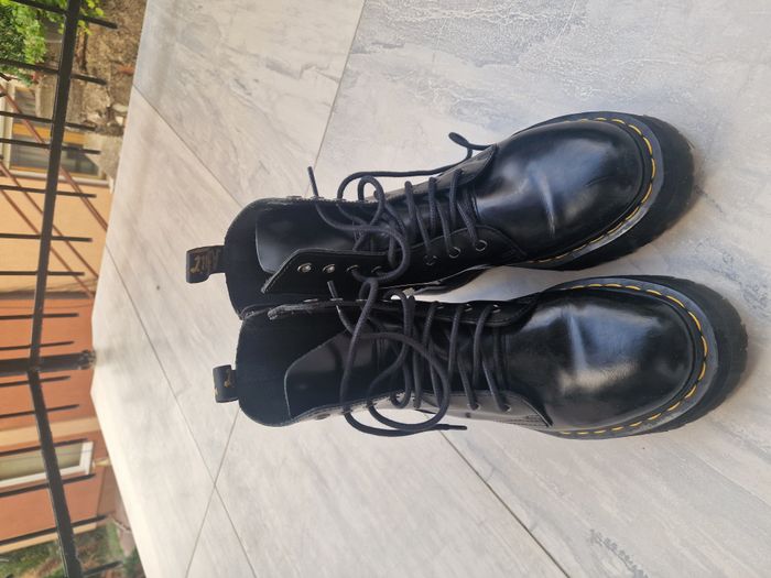 Dr. Martens Jadon 5