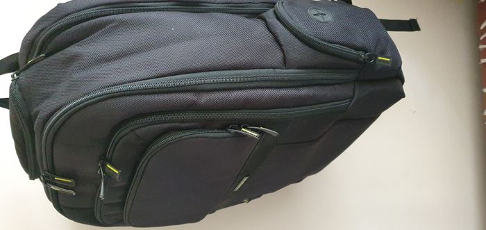 Samsonite laptop backpack  2