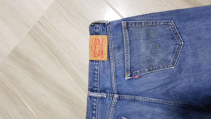 Xhinse Levis 3