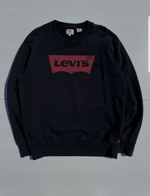 Levi's Sweater 1