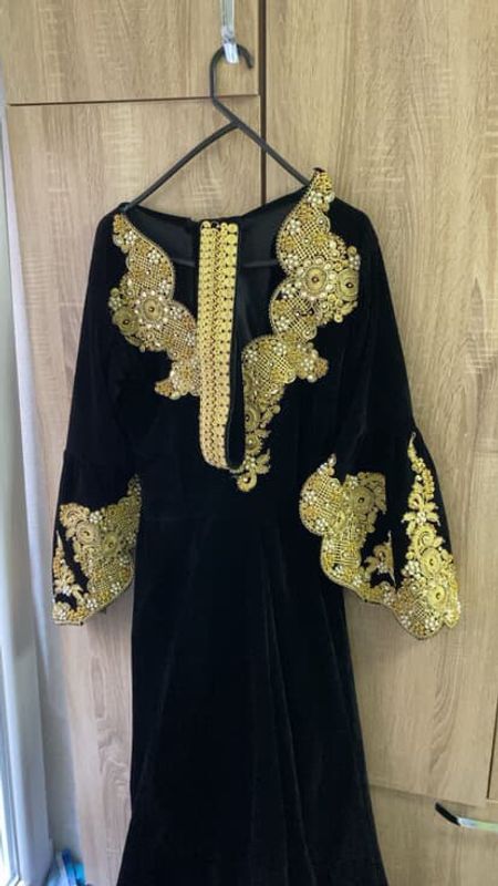 Fustan Arit 1