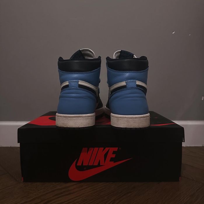 Jordan 1 Retro High “Obsidian” 2