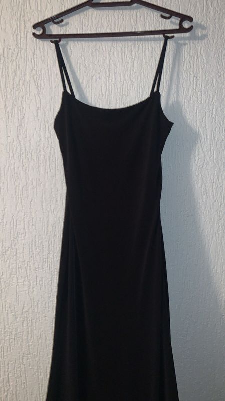 Fustan 1