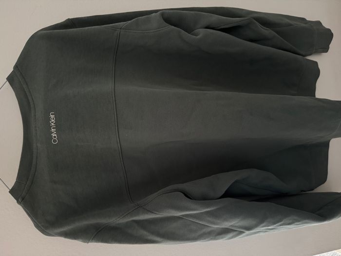 Duks Calvin Klein 2