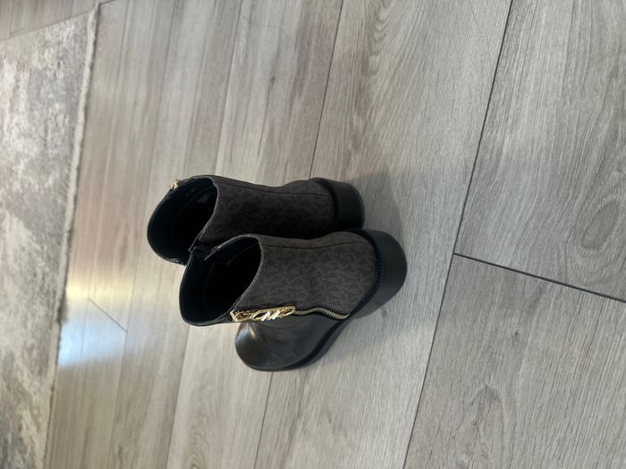 Michael Kors Ankle Boots 3