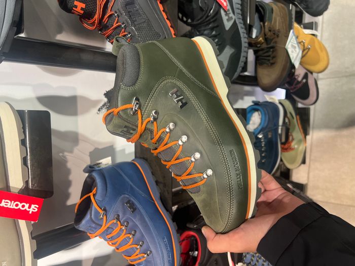 Kepuc Dimerore Helly Halsen  2