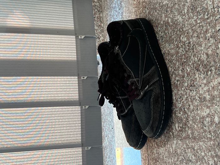 Jordan Travis Scott 2