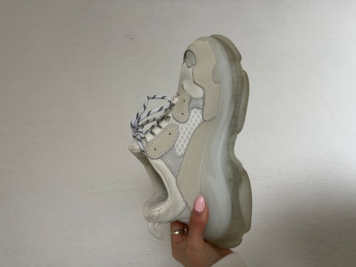 Sneakers 4