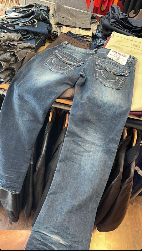 True religion jeans nr 36 jan tek beli 49 cm te gjera 2