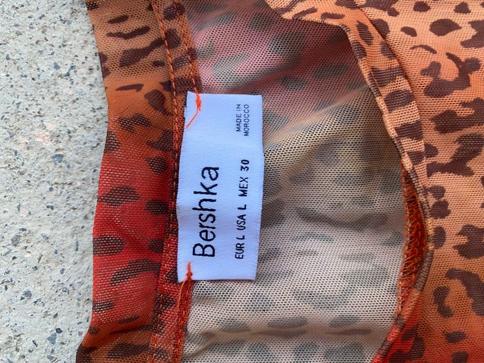 Fustan  3