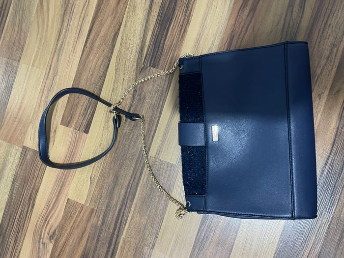 Qanta Morgan e re pa perdor ,madhesia 28 me 22cm 2