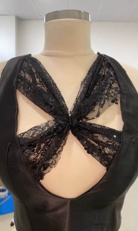 Elegant Black Satin Evening Dress with Butterfly Lace Detail 2
