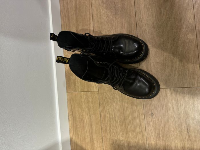 Dr Martens JADON BOOT SMOOTH LEATHER PLATFORMS 4