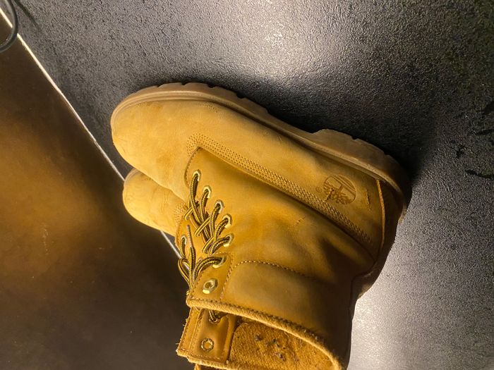 Timberland  2