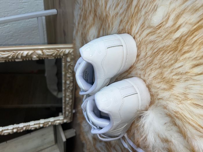 Adidas superstar white 3