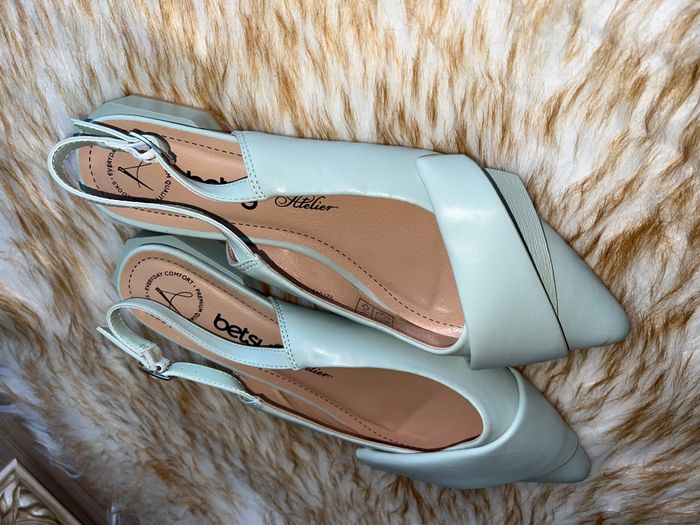 Betsy Ballerina – Elegancë dhe rehati në ngjyrë jeshile pastel 1