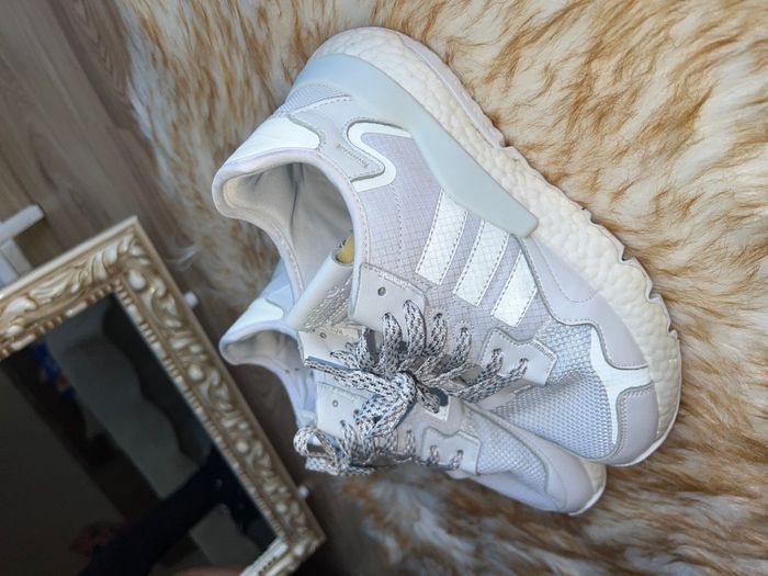 Adidas Nite Jogger – Komfort & Stil në një hap 3