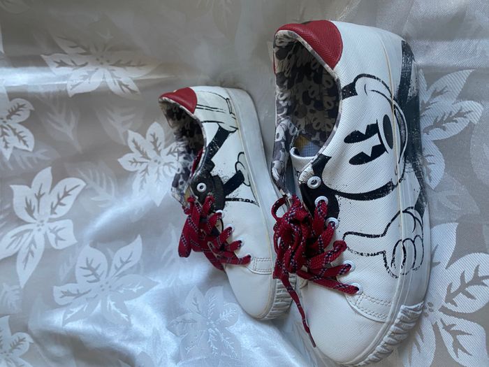 Mickey shoes  1