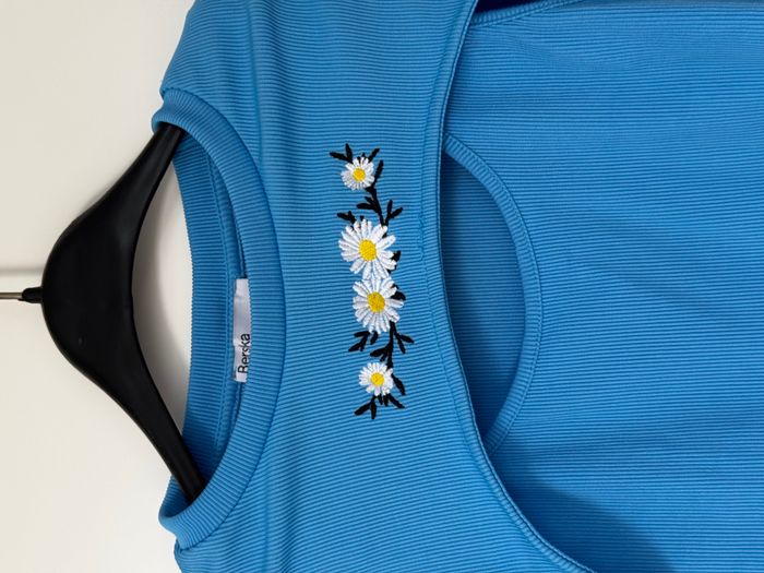 Blue top 2