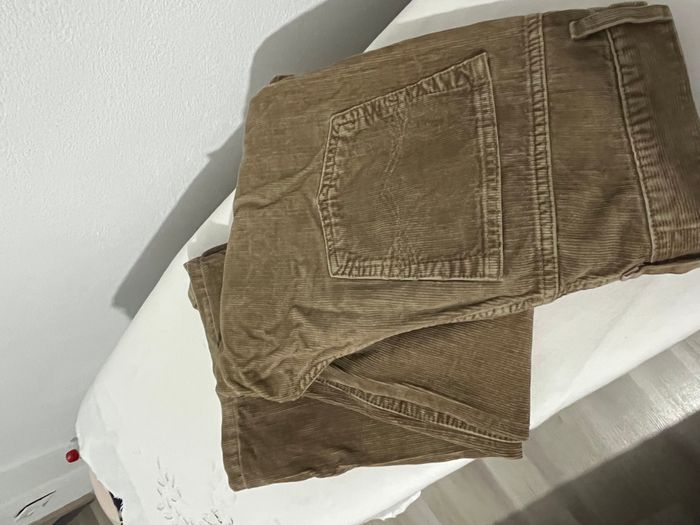 Cordoroy pants  1