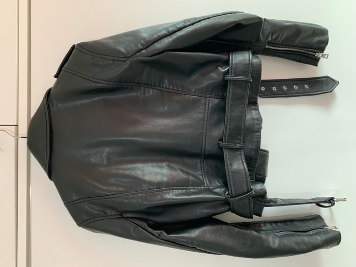 Zara-Short black leather jacket-jakne e zez e lekures 3