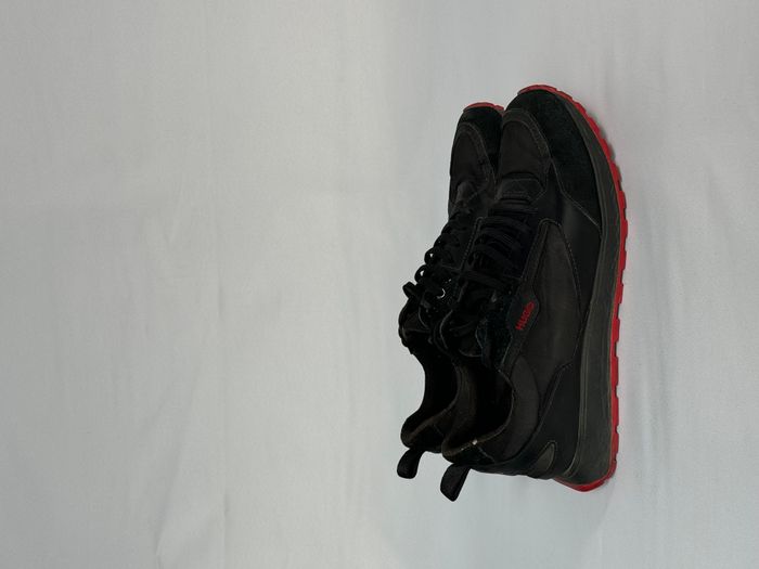 BOSS Sneakers 1