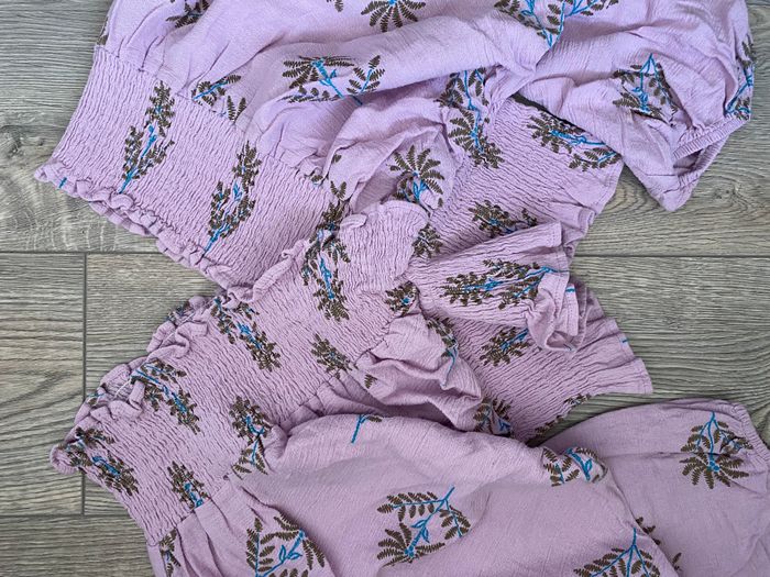 Off-shoulder blouse 3