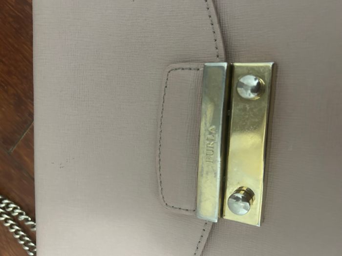 Furla çantë 2