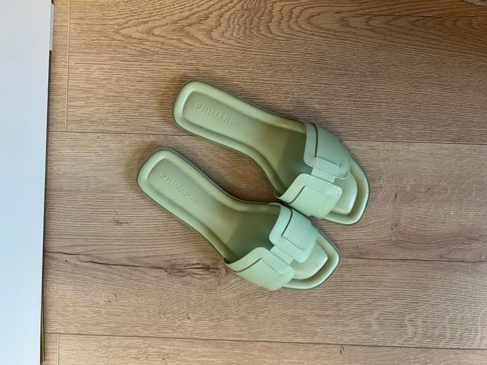 Mint sandals  3