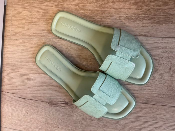 Mint sandals  2