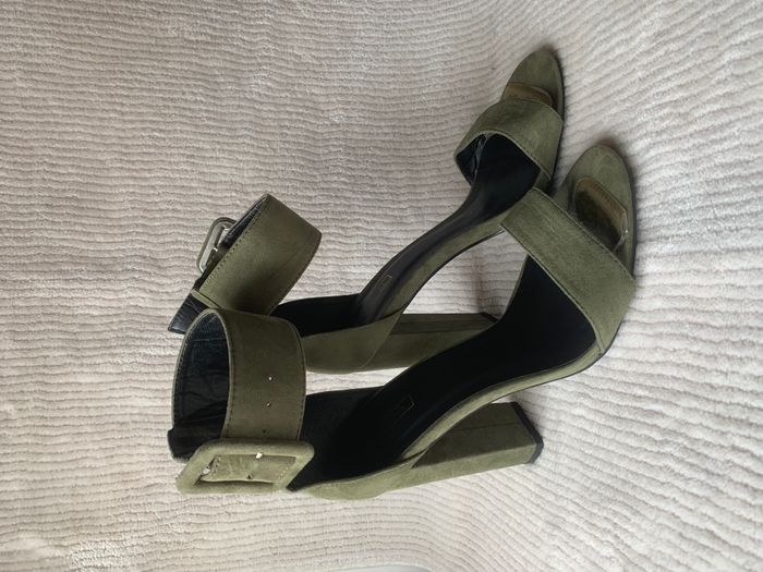 Heels 2