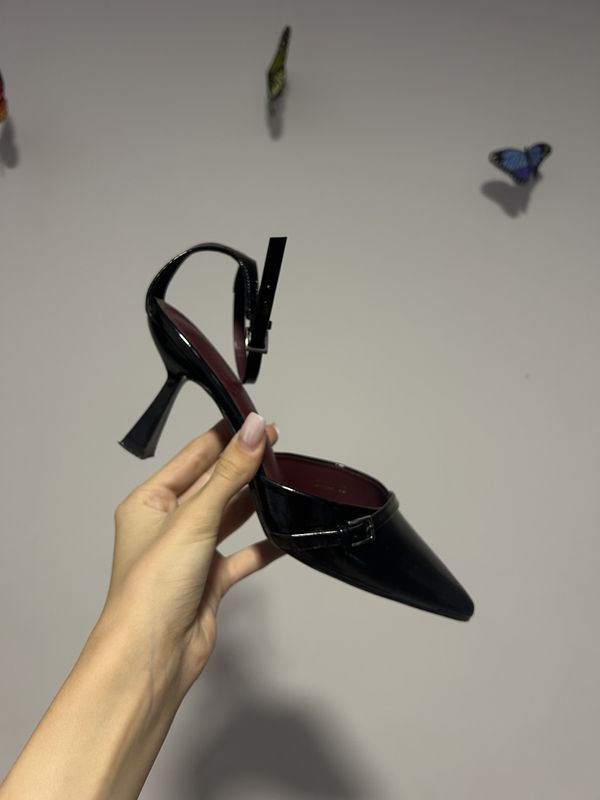 Heels 2