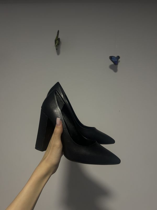 Office black heels 2