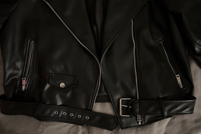 Zara Leather jacket 4