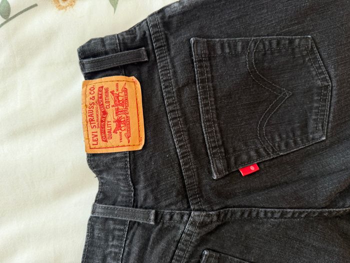 Levi's Jeans  4