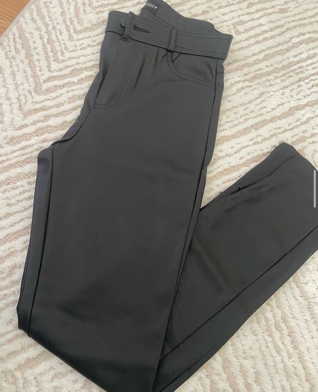 Pantolla te lekures 1