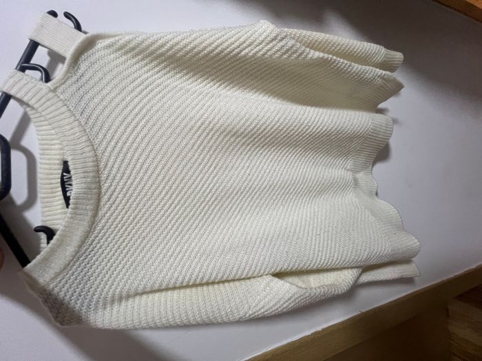 Nga firma DKNY  2
