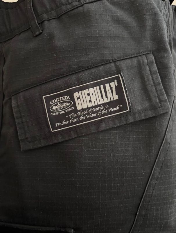 Corteiz Tripple Black Cargo Pants 4