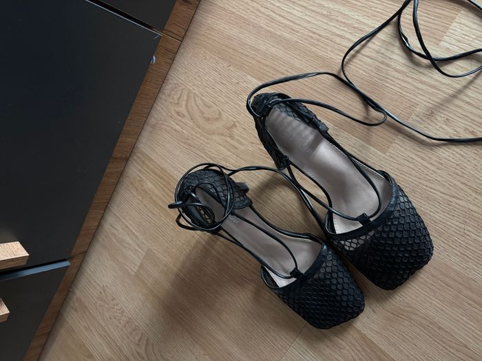 Heels 4