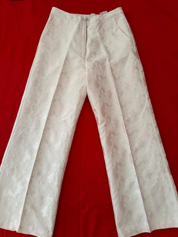 H&M Pantollona me Dizajn  3