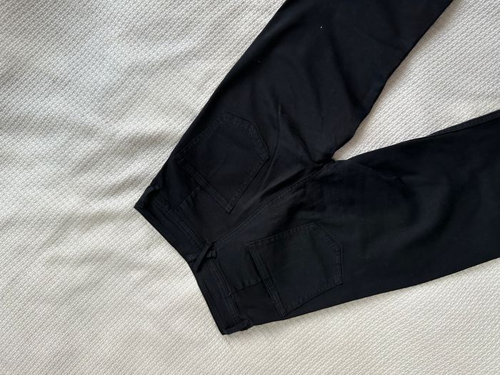 Pantolla- Stradivarius 3