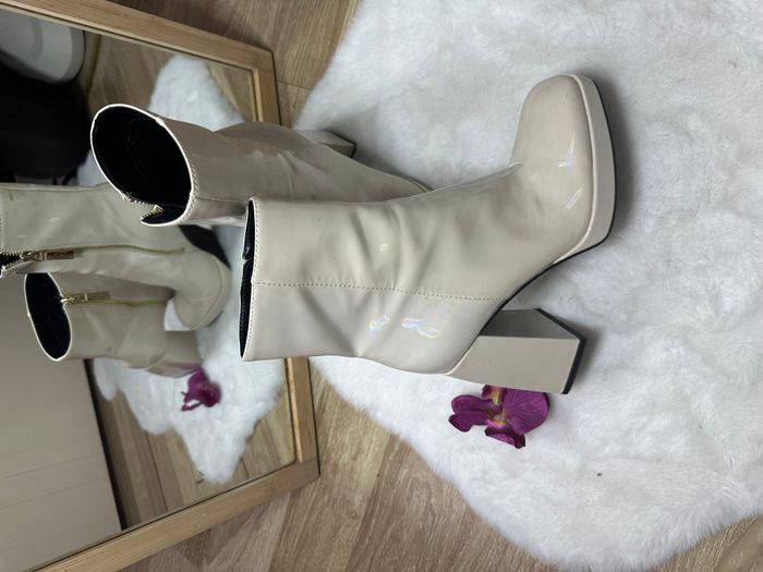 Boots beige  from Bershka 2