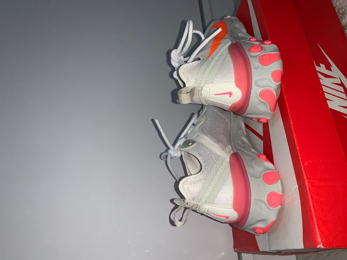 Nike sneakers- Patike Nike React  3