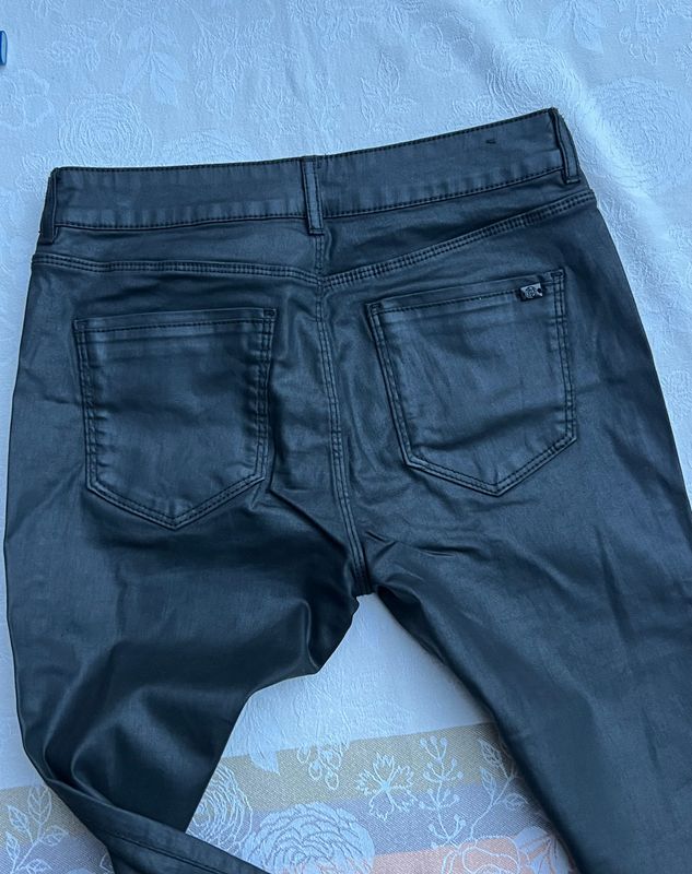 Pantolla “Skinny Jeans” 2