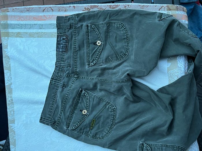 Pantolla Cargo 3
