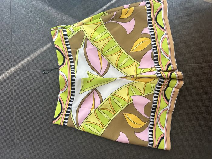 Zara Shorts 2
