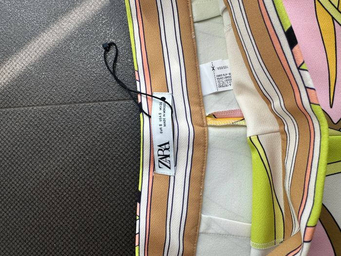 Zara Shorts 4