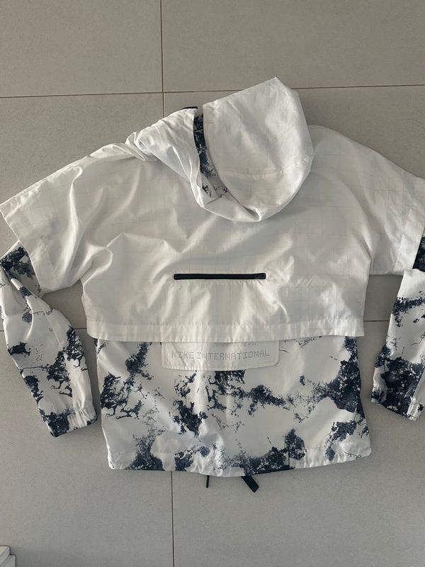 Windbreaker Jacket 2