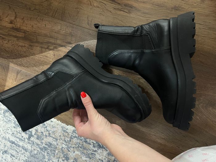Cizme Stradivarius  2