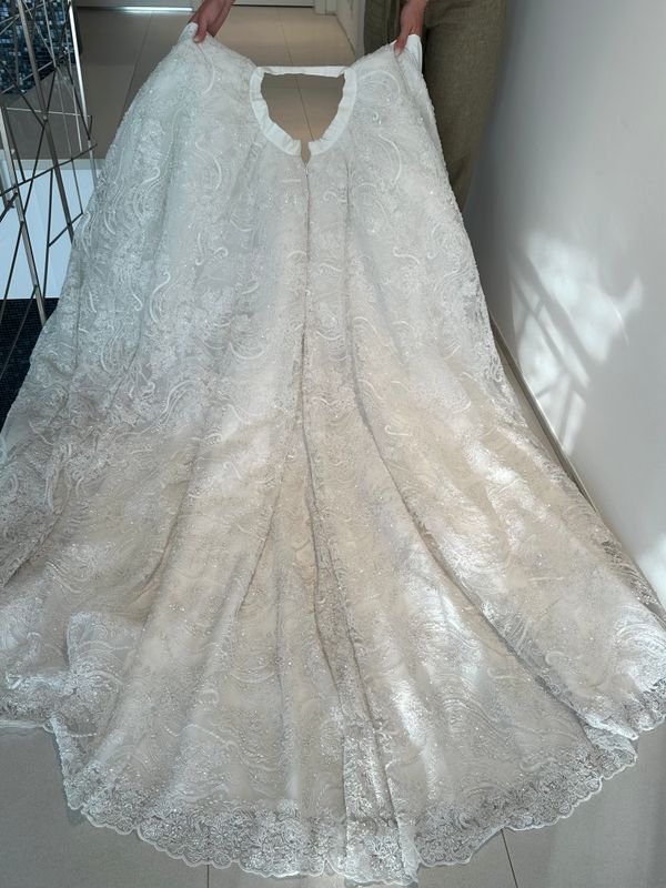 Wedding Dress by Teuta Matoshi 4